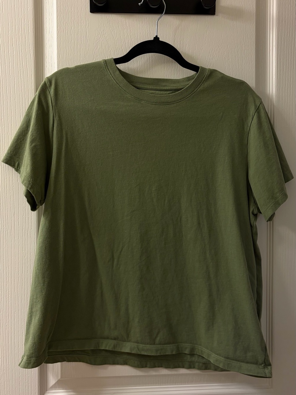 American Eagle Everyday T-Shirt - Green, Size Large